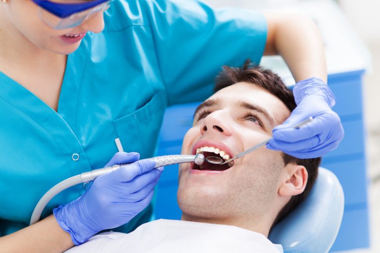 Dentists Open on Sundays Near Me
